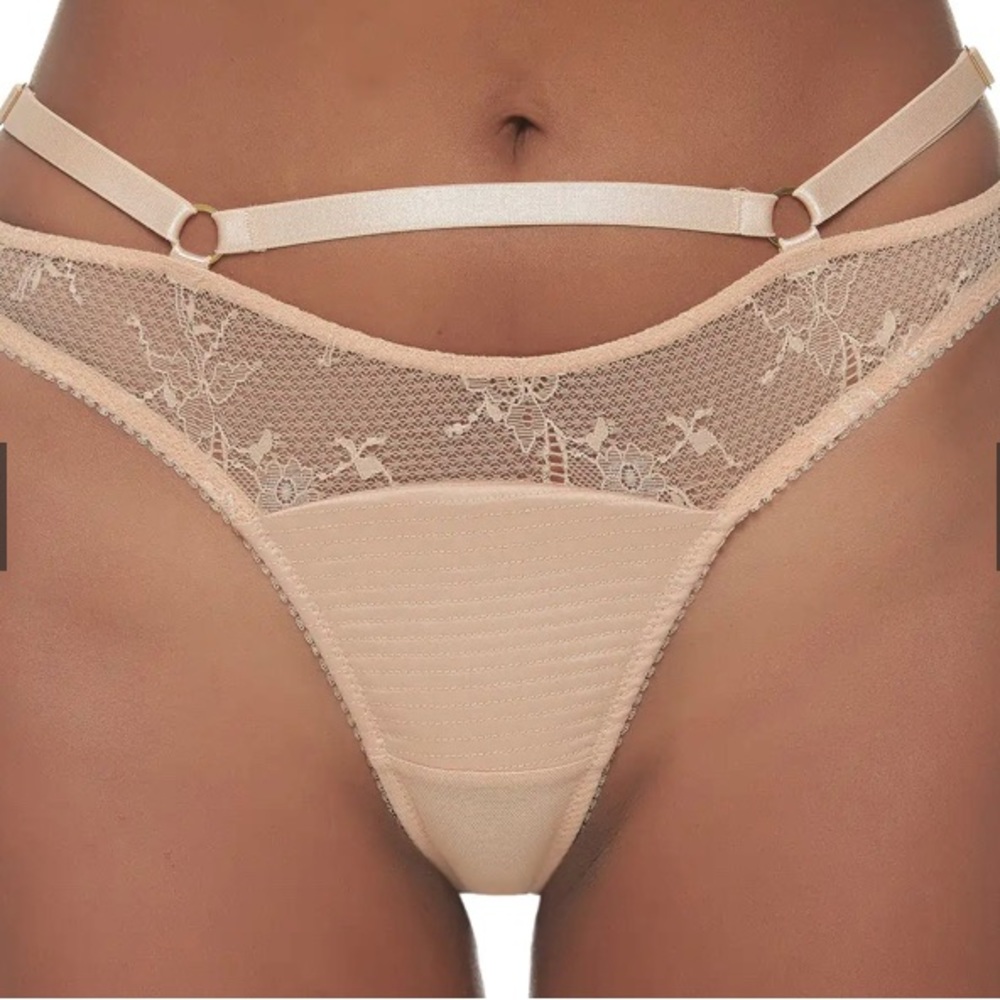 NWT Dita Von Teese Madame X thong, Crème Caramel color